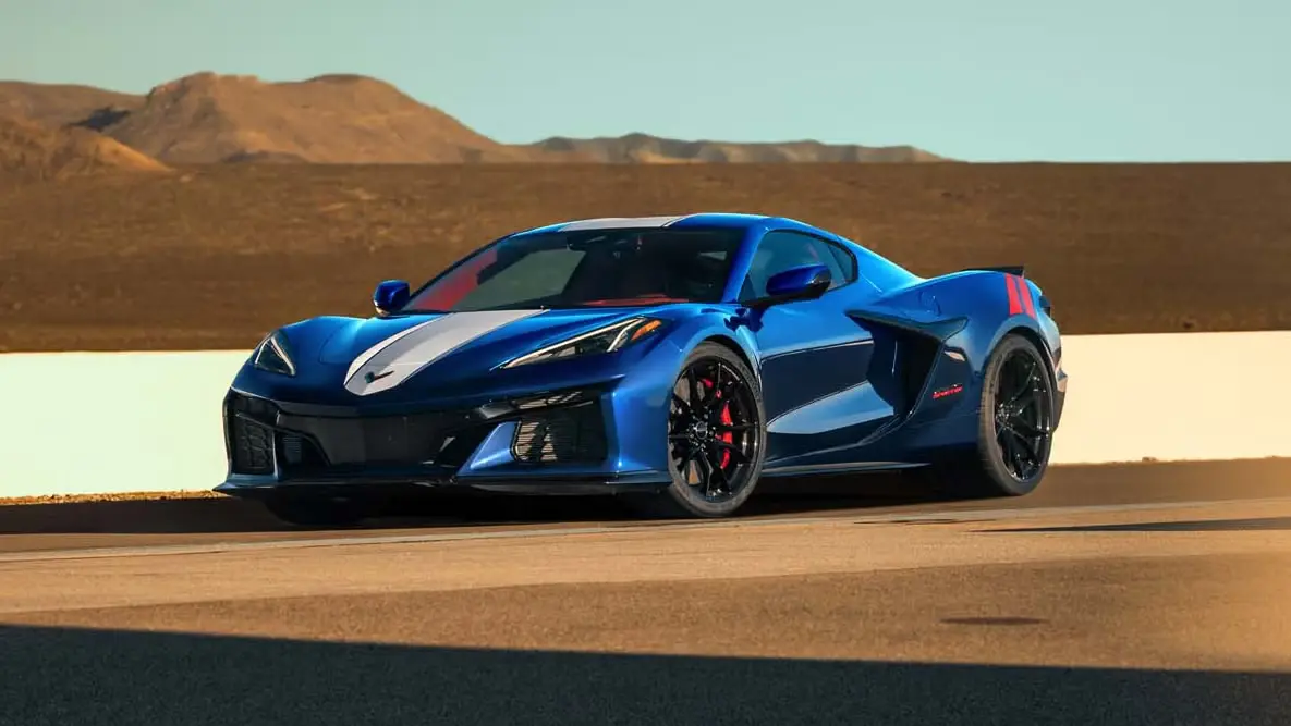 Chevrolet Corvette 2027 terá três V8 e até 1.250 hp em nova fase do small-block