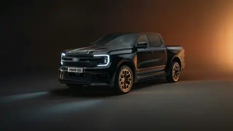 Ford Ranger MS-RT Champion Edition combina visual preto e dourado com chassi rebaixado